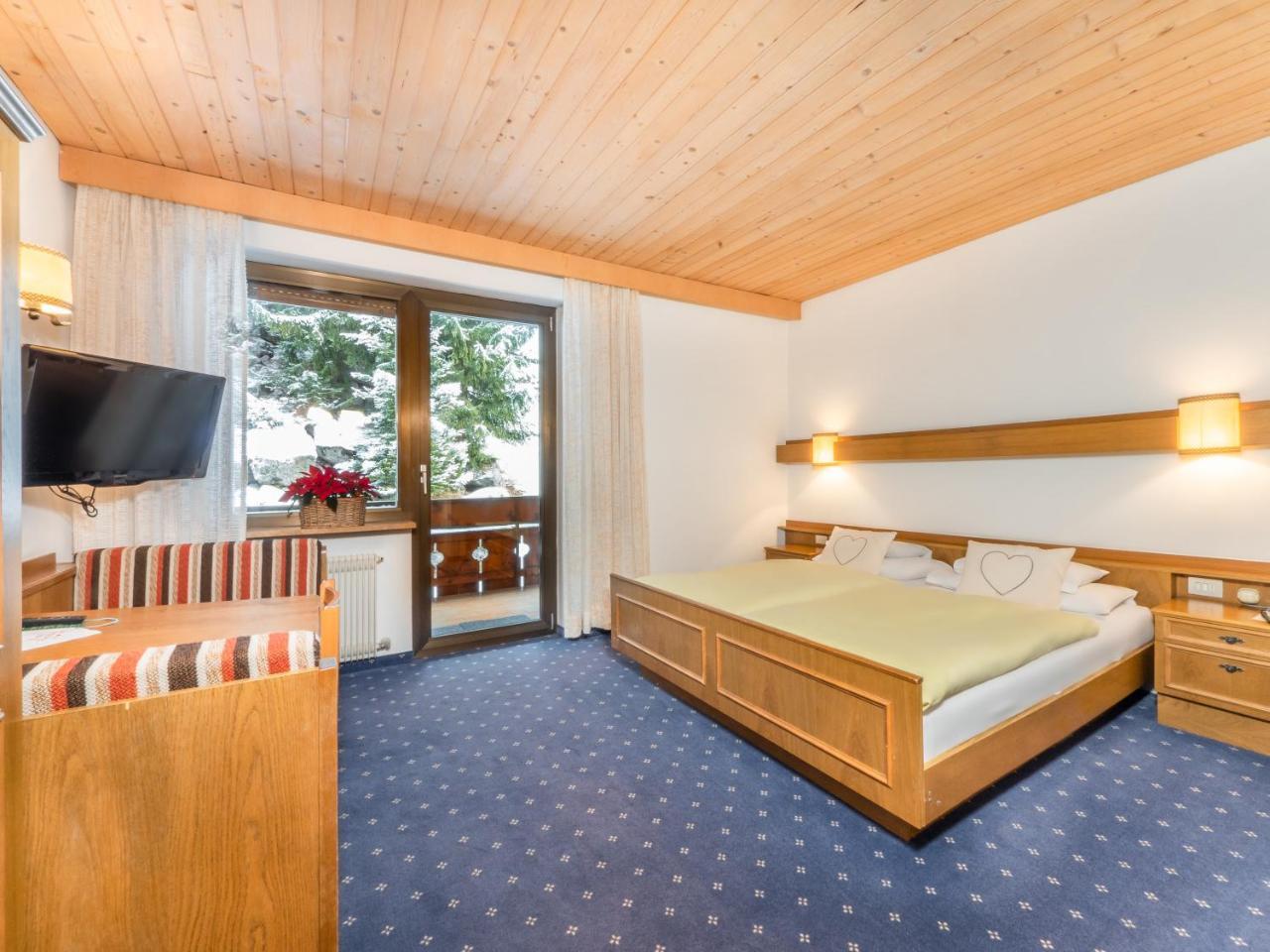 Hotel Pontives Ortisei Esterno foto