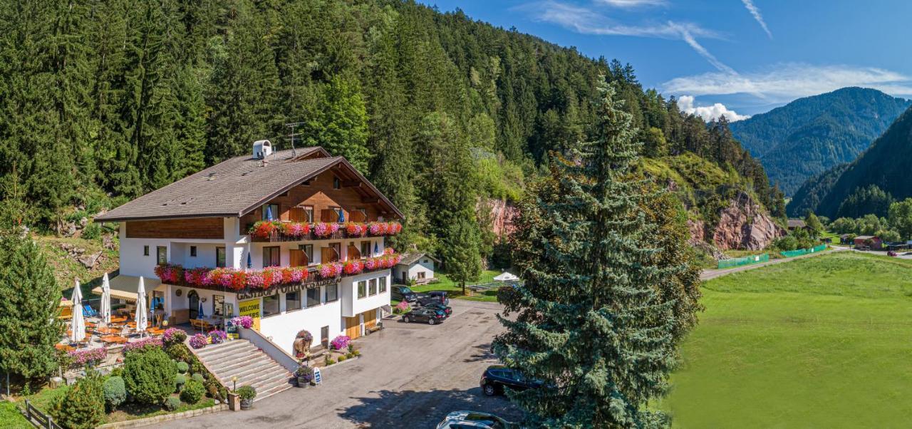 Hotel Pontives Ortisei Esterno foto
